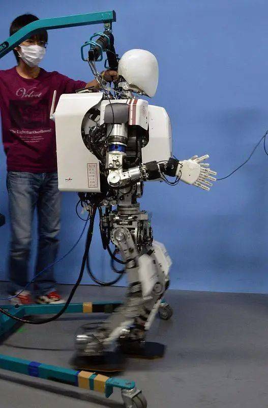 早稻田大學在研究機器人 圖片：CFP