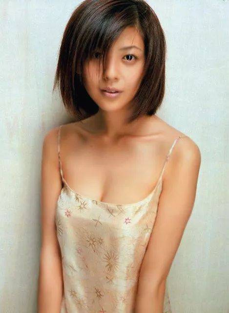 長野博的妻子也是女演員——白石美帆