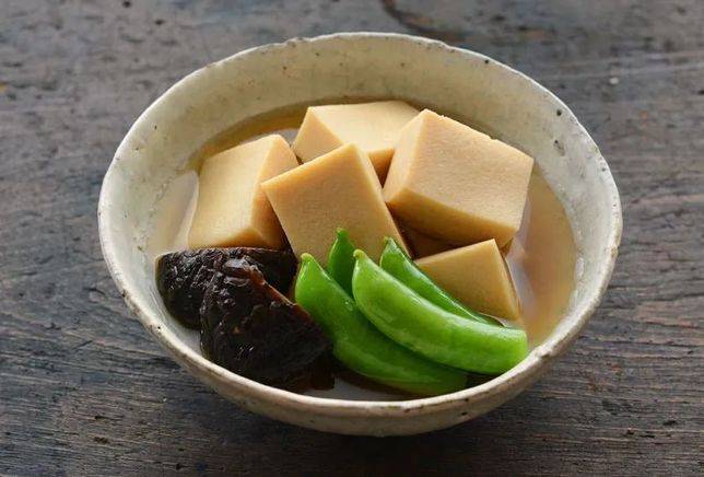 高野豆腐煮物 | sirogohan.com