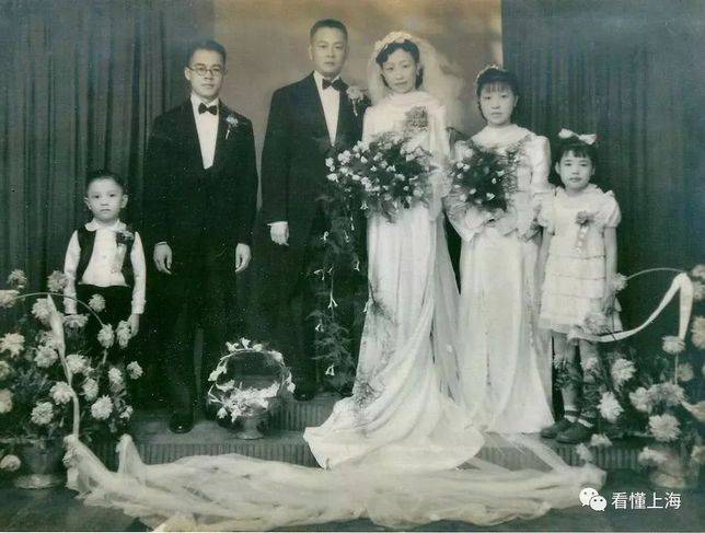 上世紀30年代左右的「文明結婚」婚紗照