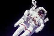 如何在太空做手術?如果在太空得了急性闌尾炎，那該怎麼辦?