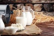 喝牛奶時千萬別吃它，可能對身體有大危害！很多人對此毫不知情…