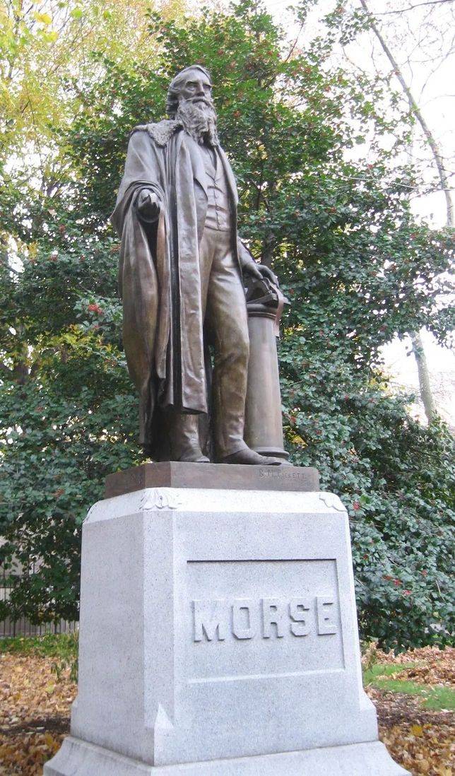 紐約中央公園的莫爾斯雕像