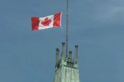 原住民寄宿學校發現215名兒童遺骸，加拿大全國降半旗致哀