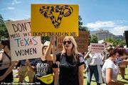 德州禁止墮胎法案生效！以後被強姦只能生下孩子了？