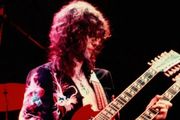 扒譜分析！Jimmy Page為什麼是世界上最偉大的吉他手之一？