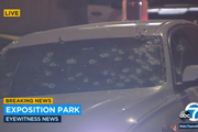 可怕！USC附近發生槍擊案，一輛車被打成「馬蜂窩」，車內女子幸運活了下來