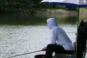 秋季最適合釣魚這五種天氣，一定要把握好！