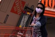華裔老闆娘突然被抓！警方稱：僱人偷大超市，她轉手出售，賺$210萬黑錢買豪宅&#8230;
